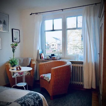 Blaue Haus Πανσιόν Χούζουμ